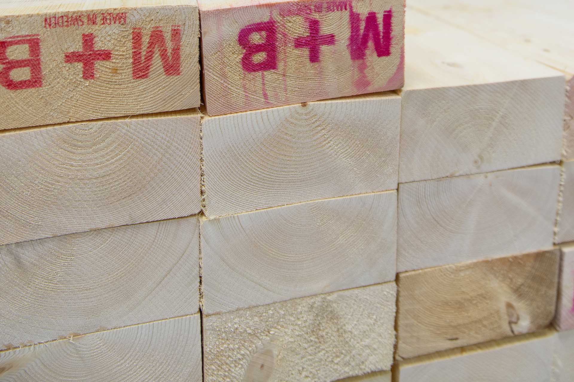 Tegsnäs Building materials - joists and battens. Wooden joists.